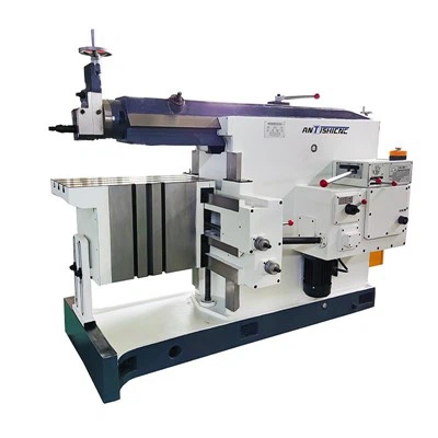 آلة تشكيل وشخصية